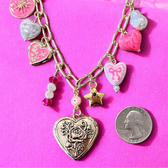 Pink and gold charm necklace Girly and Cute Coquette girl aesthetics Adorable - Picture 17 of 17
